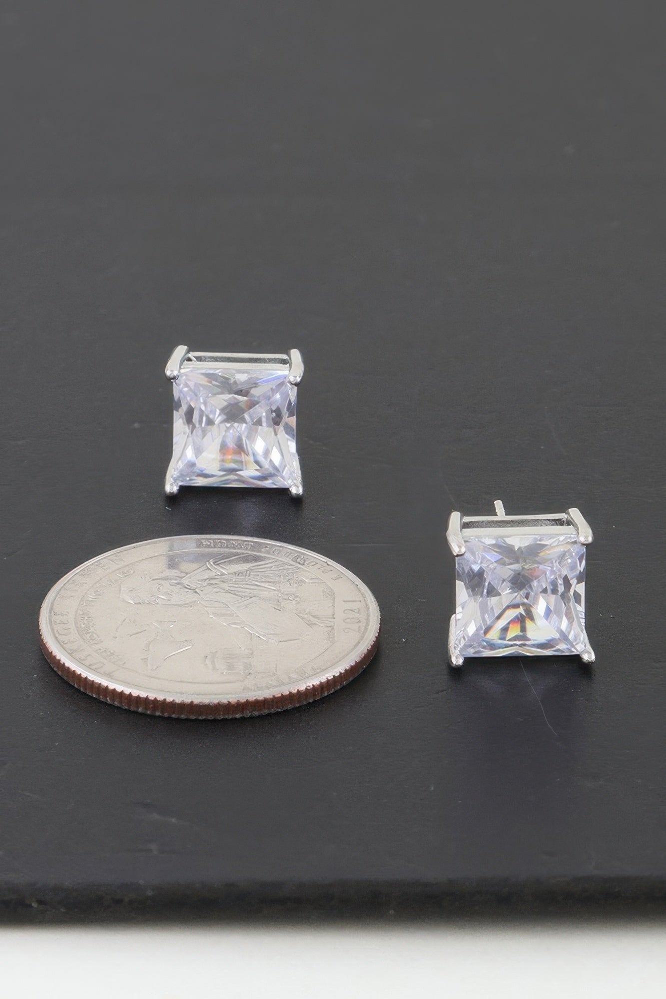 18K 一粒ダイヤモンド•デザインリング✴︎used ✴︎ 楽天市場】ダイヤモンド 0.10ct フラワーリング Shiny Flower