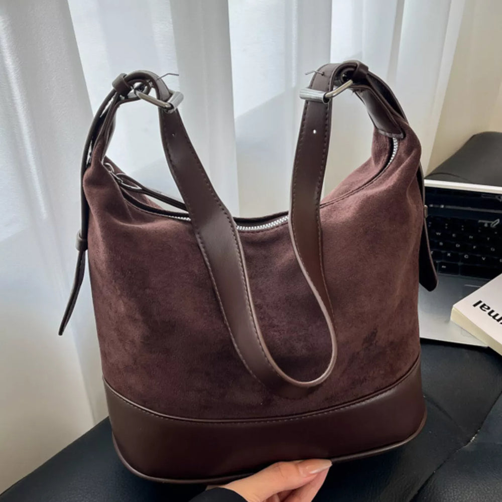 5b410090165d41c8bdb8f70a7179bd76-Max-Origin