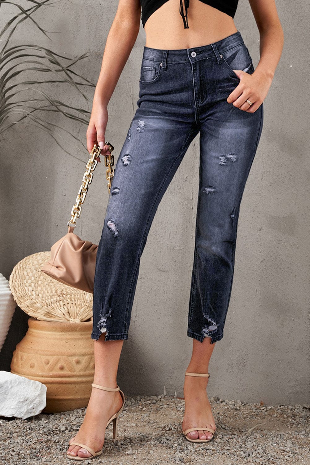 Distressed Hem Detail Cropped Jeans