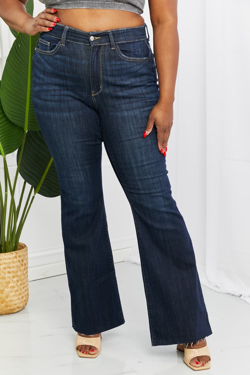 Judy Blue Tiffany Full Size Mid Rise Flare Jeans