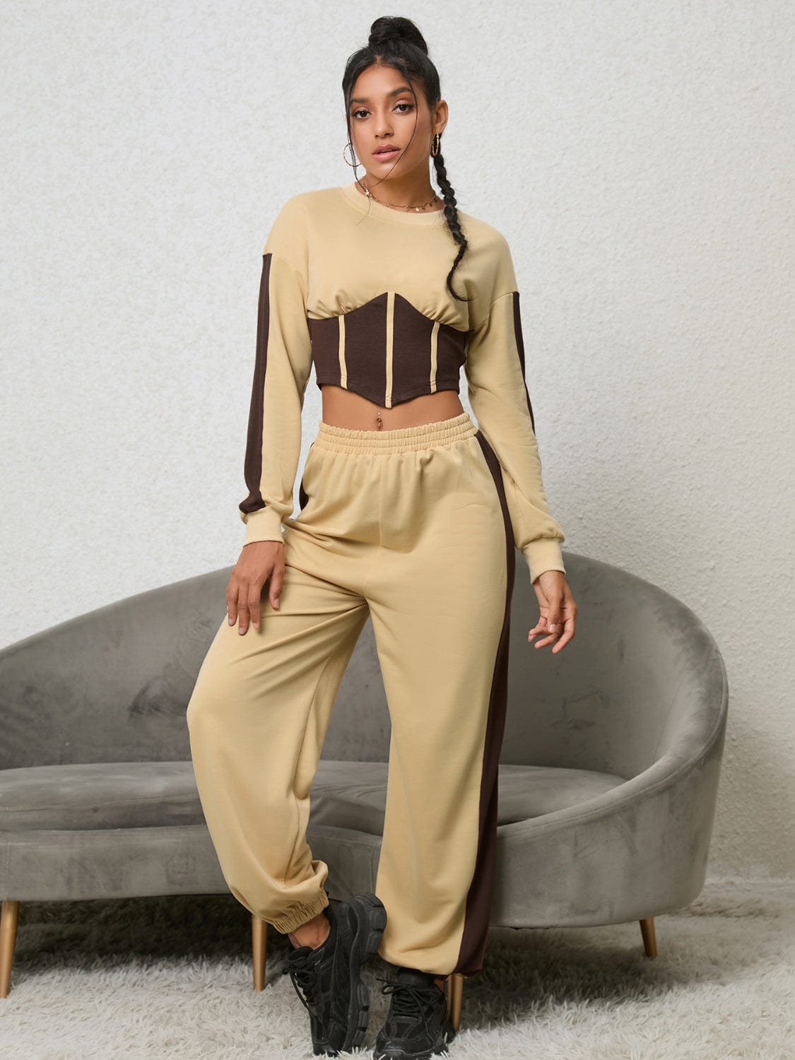 "Alt text for image: A striking Kulutre Contrast Sweatshirt and Sweatpants Set, showcasing its distinctive design with contrasting colors, offering a unique and fashionable ensemble for individuals seeking style and comfort."