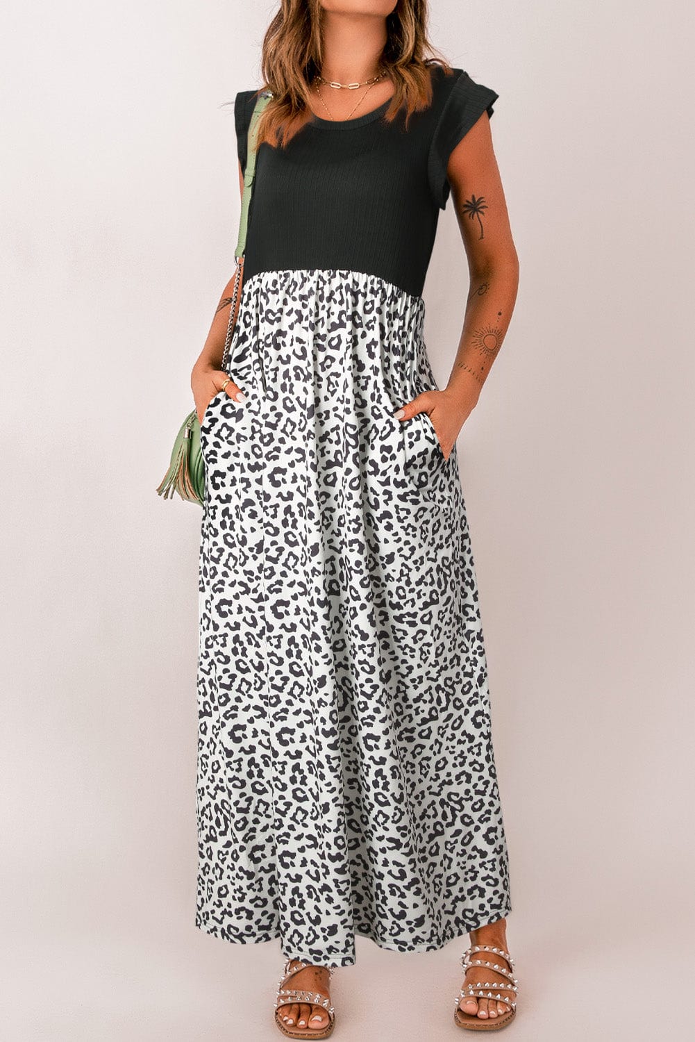 Leopard Print Round Neck Maxi Dress with Pockets