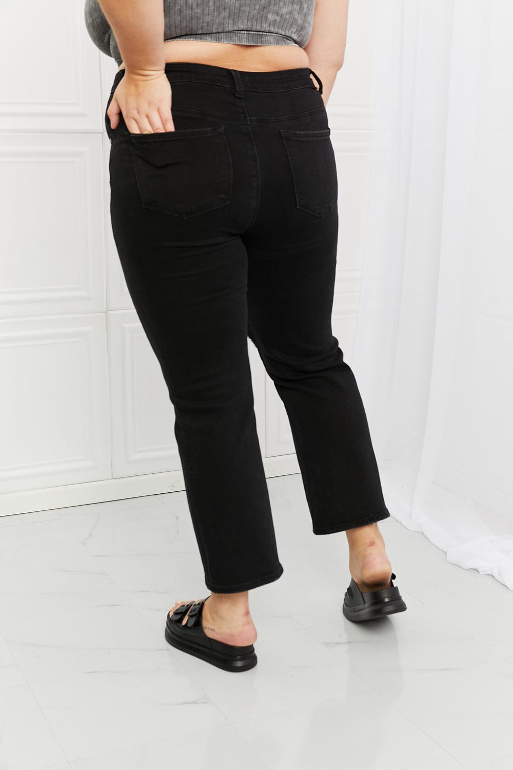 RISEN Full Size Yasmin Relaxed Distressed Jeans
