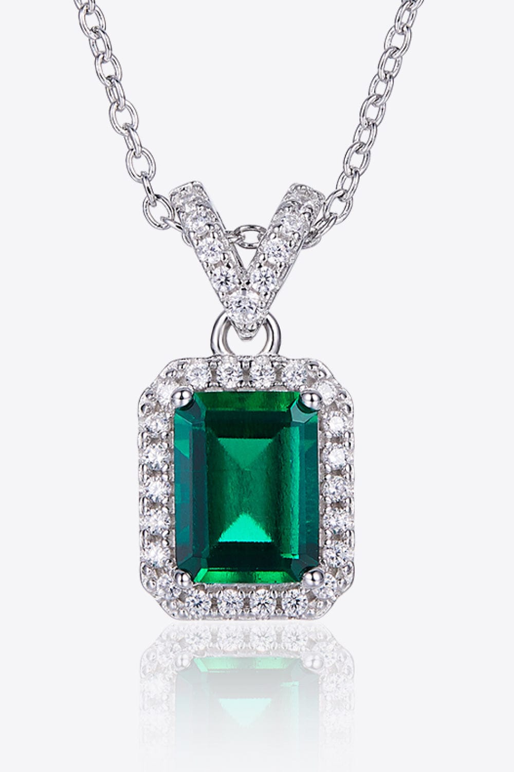 "Capture the Elegance: Discover the Unique Kulture Adored 1.25 Carat Lab-Grown Emerald Pendant Necklace. Elevate your style with this exquisite lab-grown emerald pendant, meticulously designed for timeless beauty. Shop now and embrace the allure of sustainable luxury."