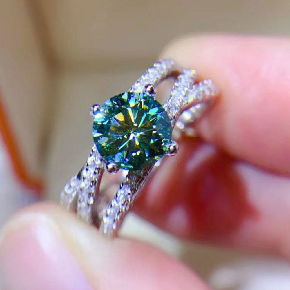 1 Carat Moissanite Contrast 925 Sterling Silver Ring featuring a dazzling moissanite stone set in rhodium-plated sterling silver with zircon accents at Unique Kulture
